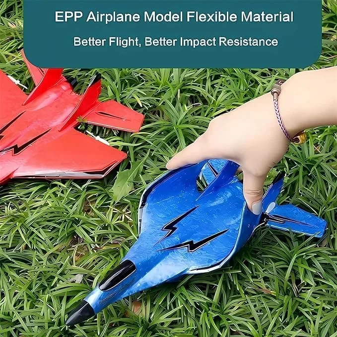 Step-by-step assembly guide showing battery and landing gear installation