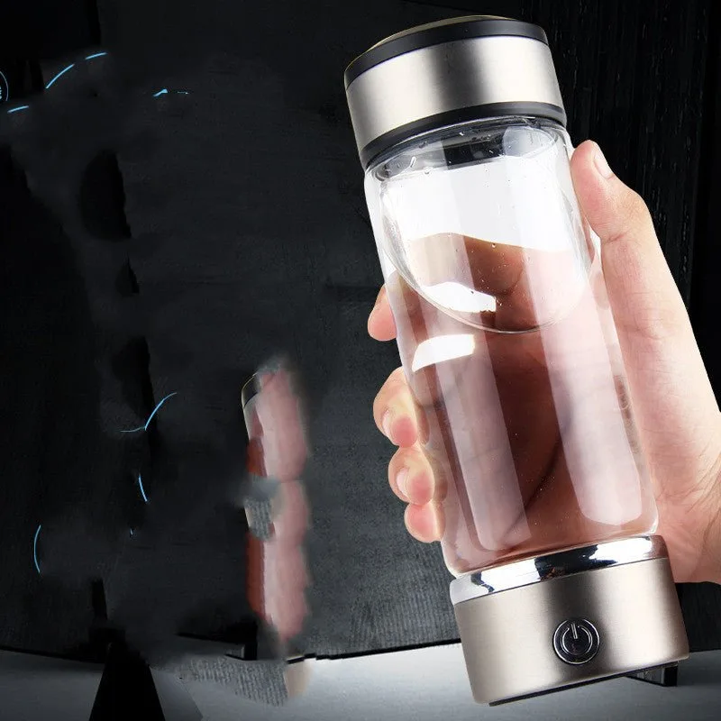 Person holding the portable hydrogen water cup in hand